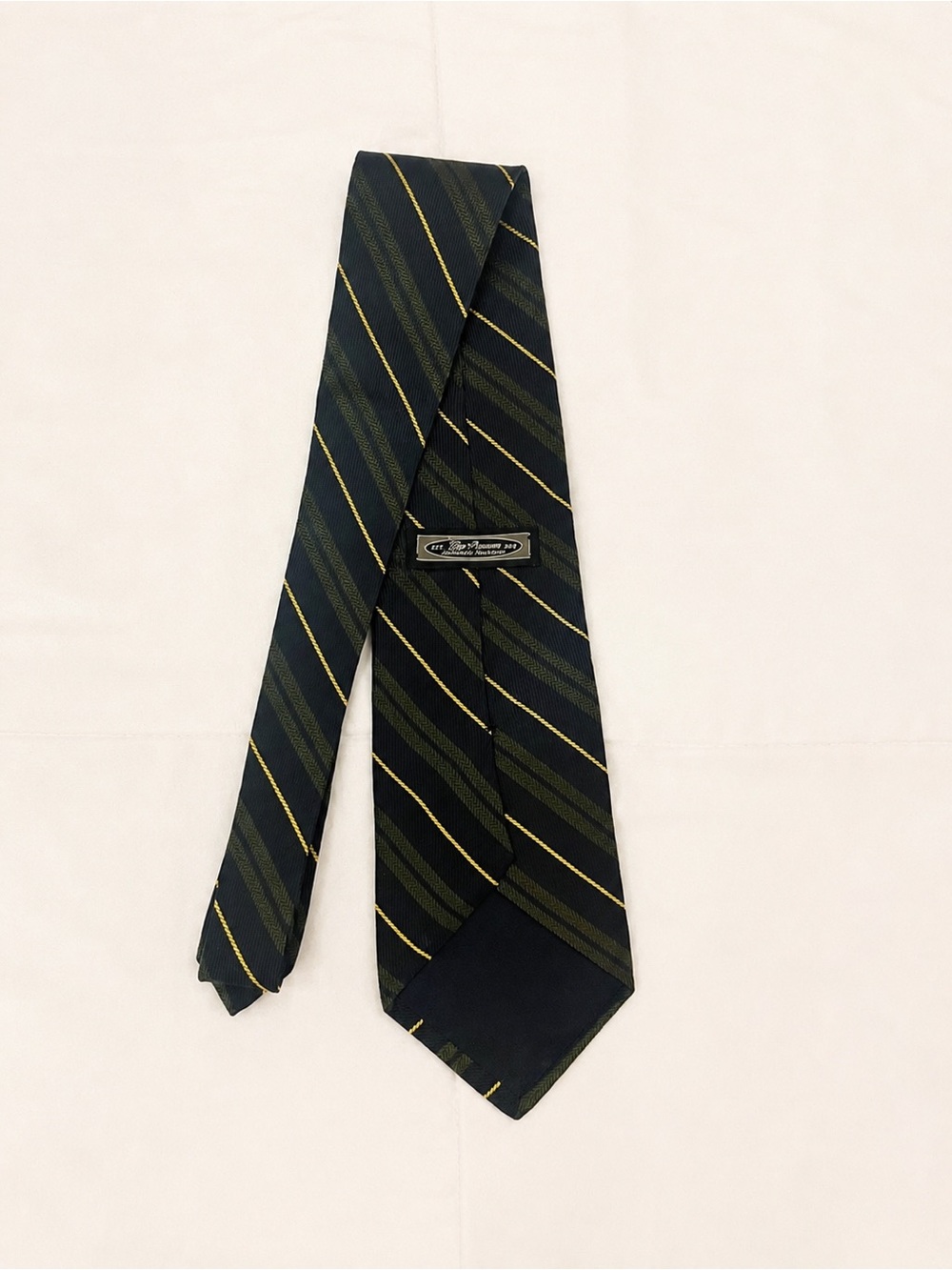GAP Premium 90s Green and Gold Diagonal Stripe Men's Tie